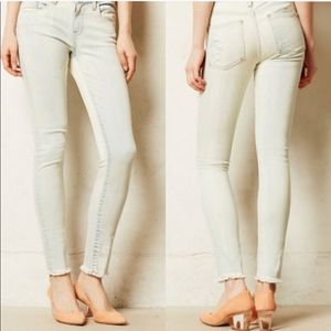 Anthropologie Pilcro frayed stet jeans